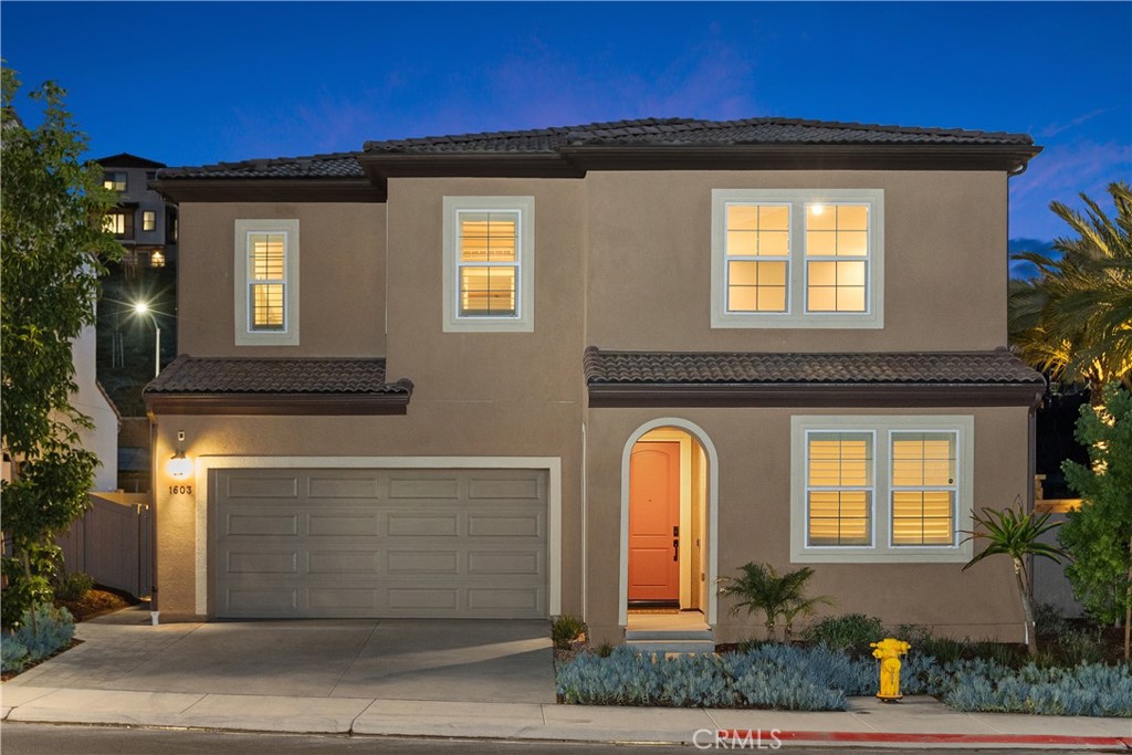 1603 Laurelwood