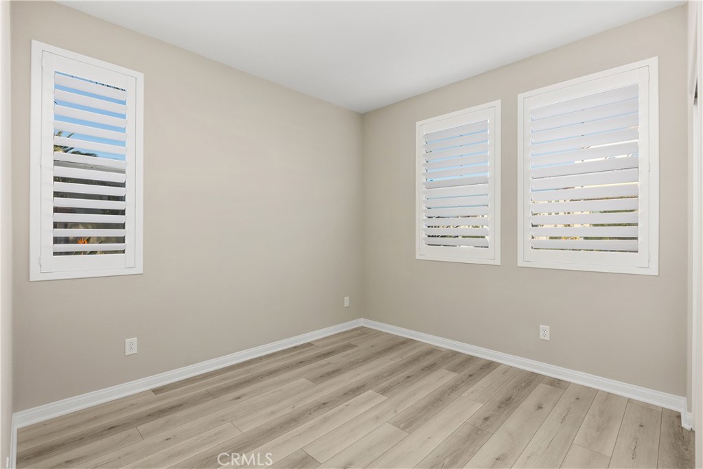 1603 Laurelwood