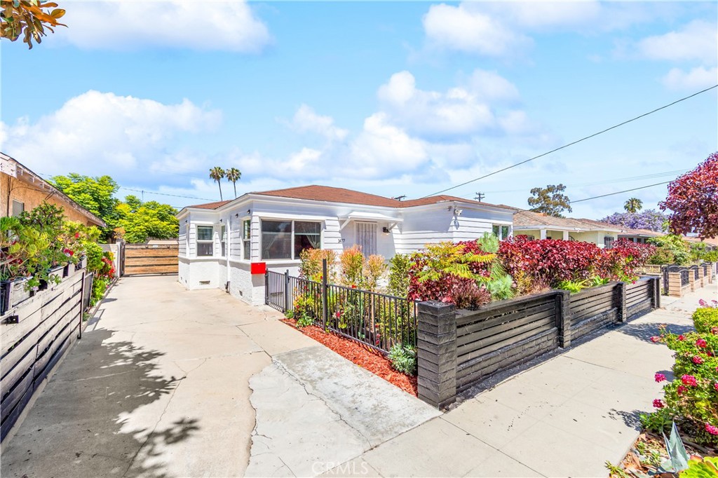 1477 Lemon Avenue