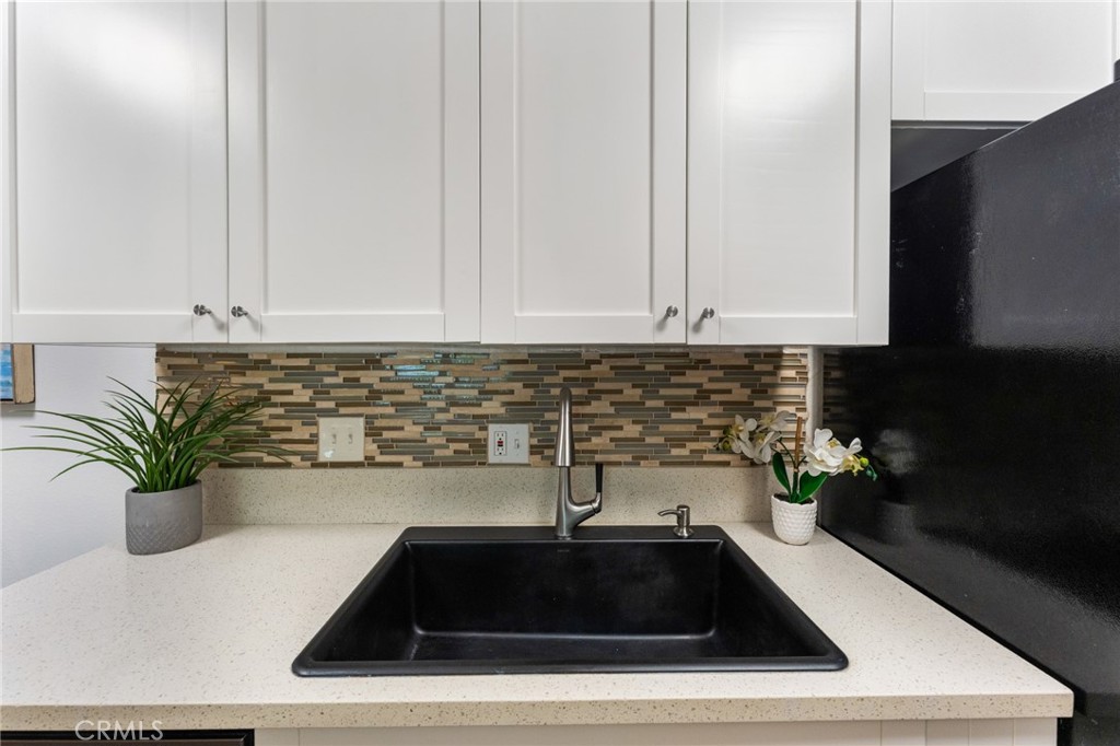 424 N Bellflower Boulevard 304