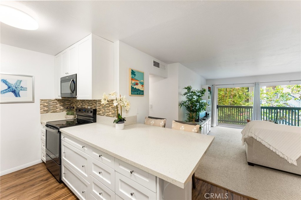 424 N Bellflower Boulevard 304