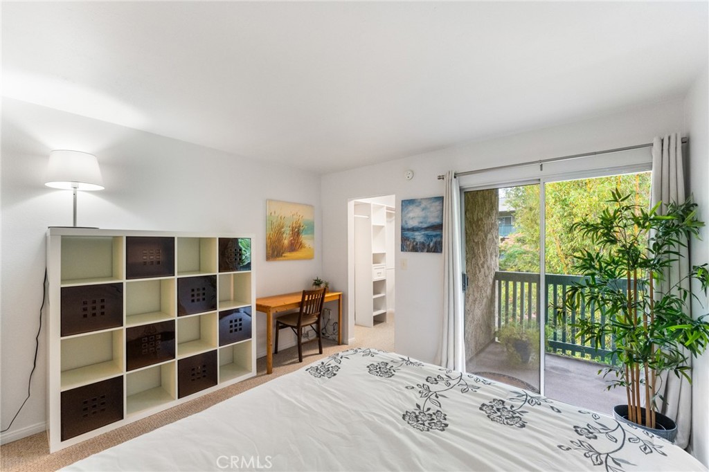 424 N Bellflower Boulevard 304
