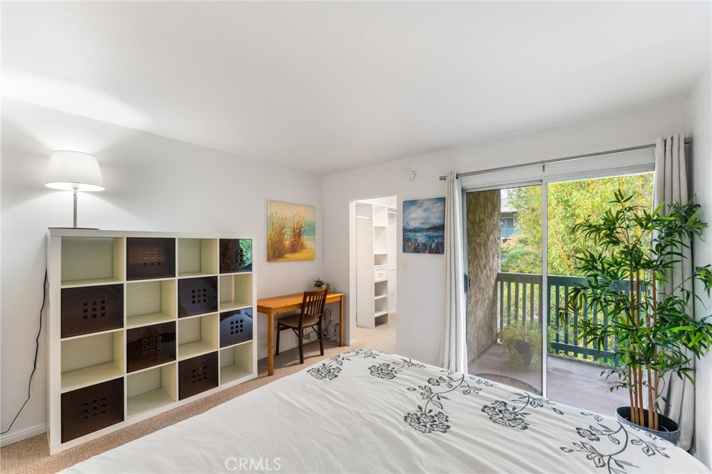 424 N Bellflower Boulevard 304