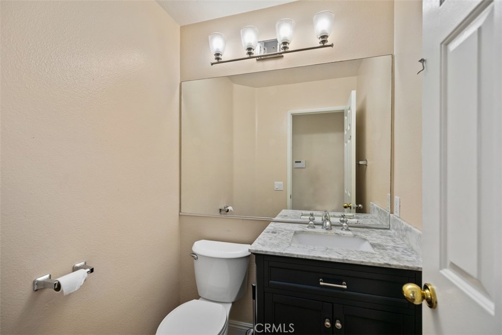 9 Acorn Ridge
