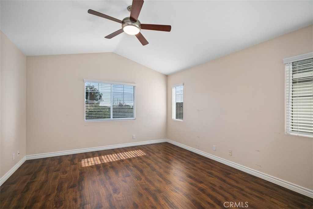 9 Acorn Ridge