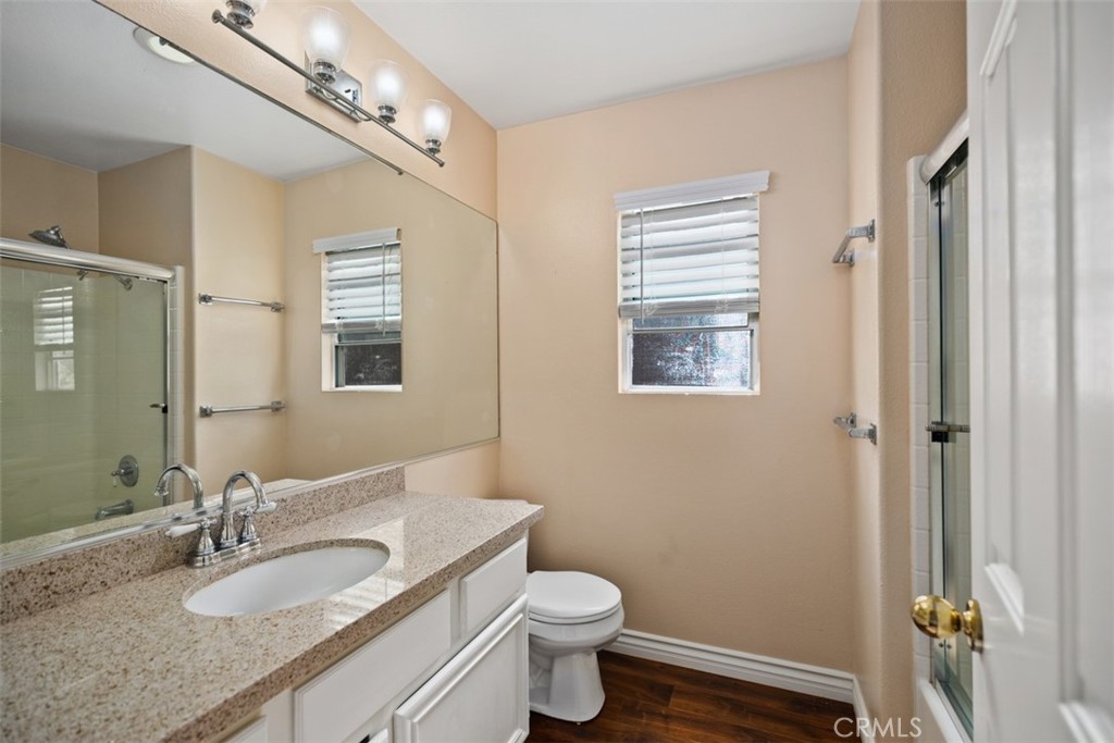 9 Acorn Ridge