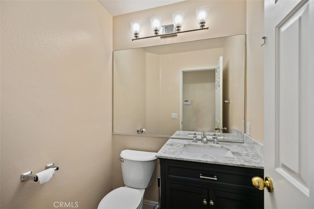 9 Acorn Ridge