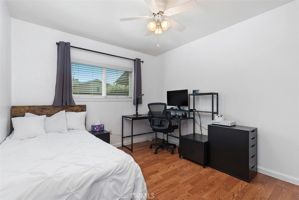 11649 Malden