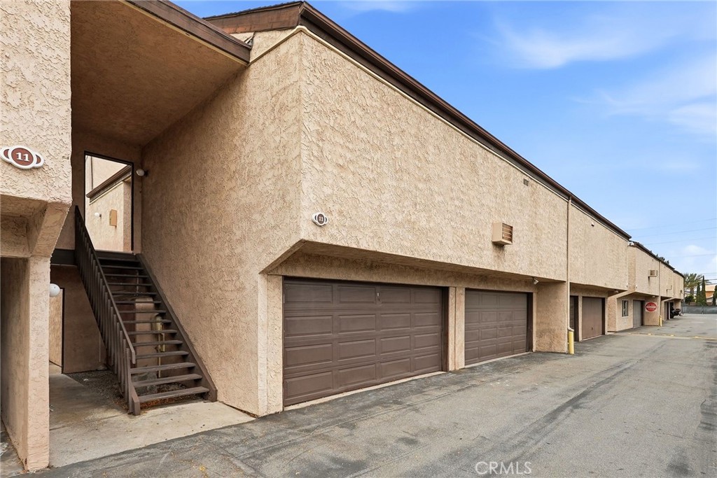 7890 E Spring Street 11E