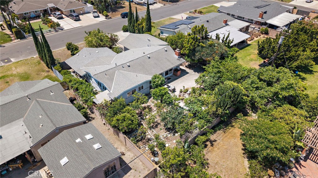 8721 La Grand Avenue
