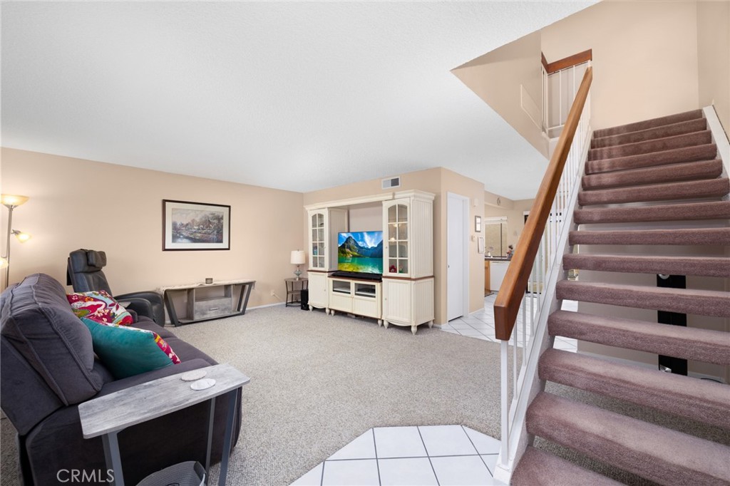 735 Leafwood Court