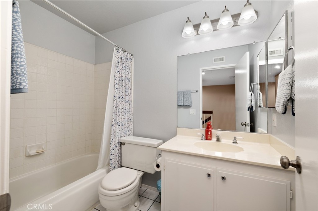 735 Leafwood Court