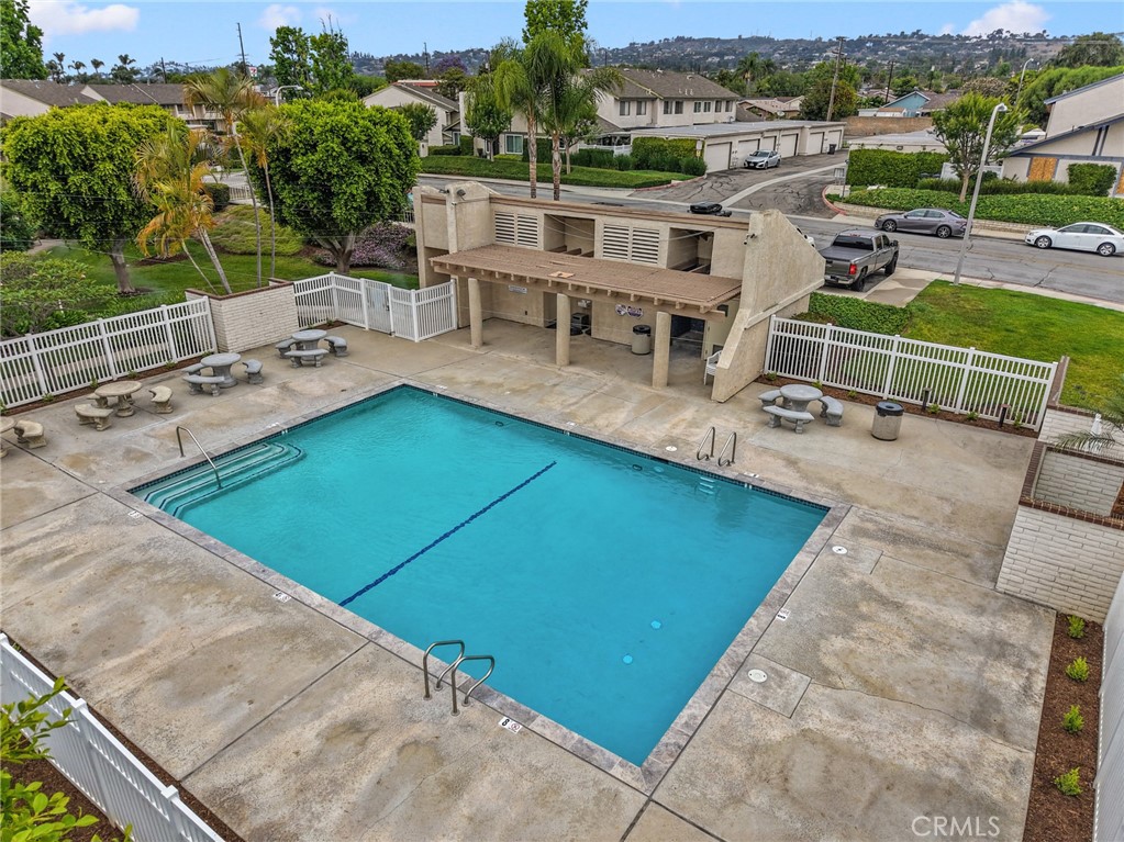 735 Leafwood Court