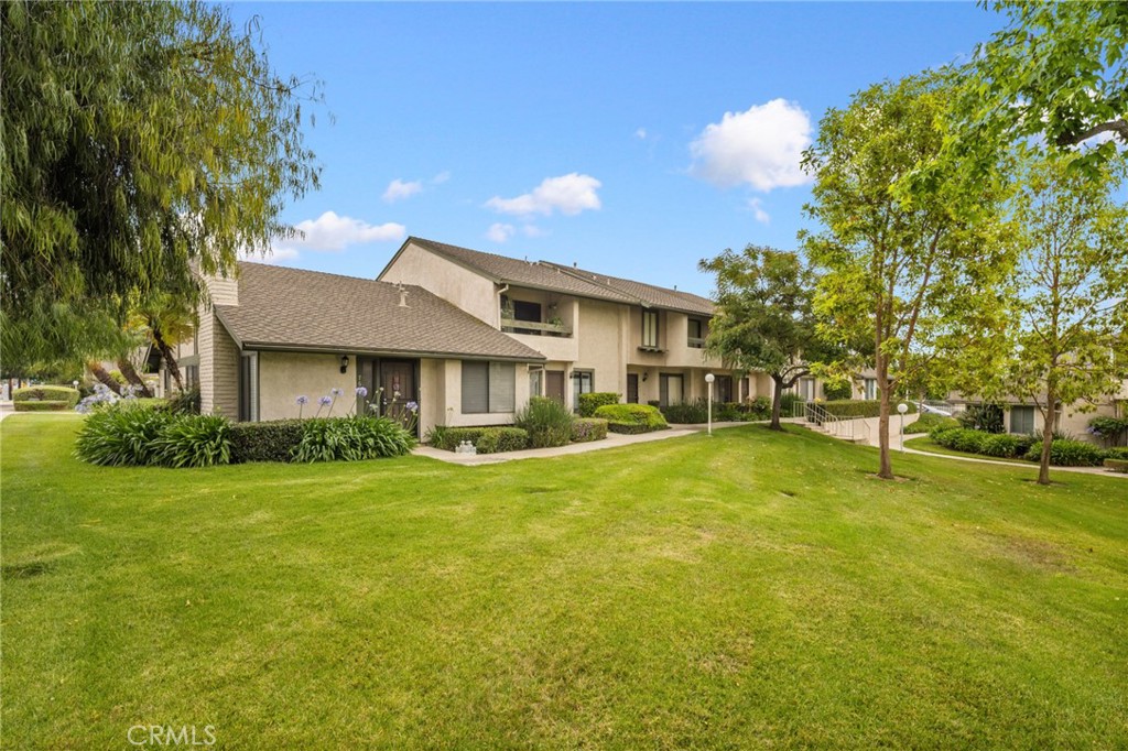 735 Leafwood Court