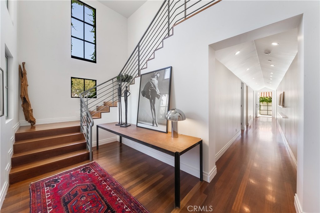 24722 Santa Clara