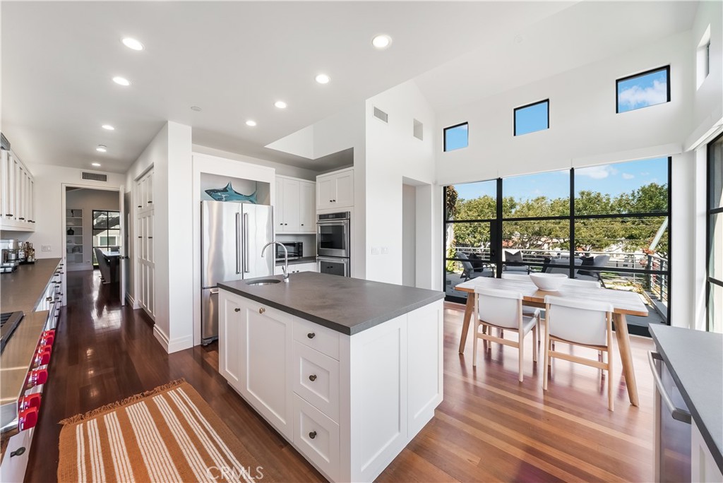 24722 Santa Clara
