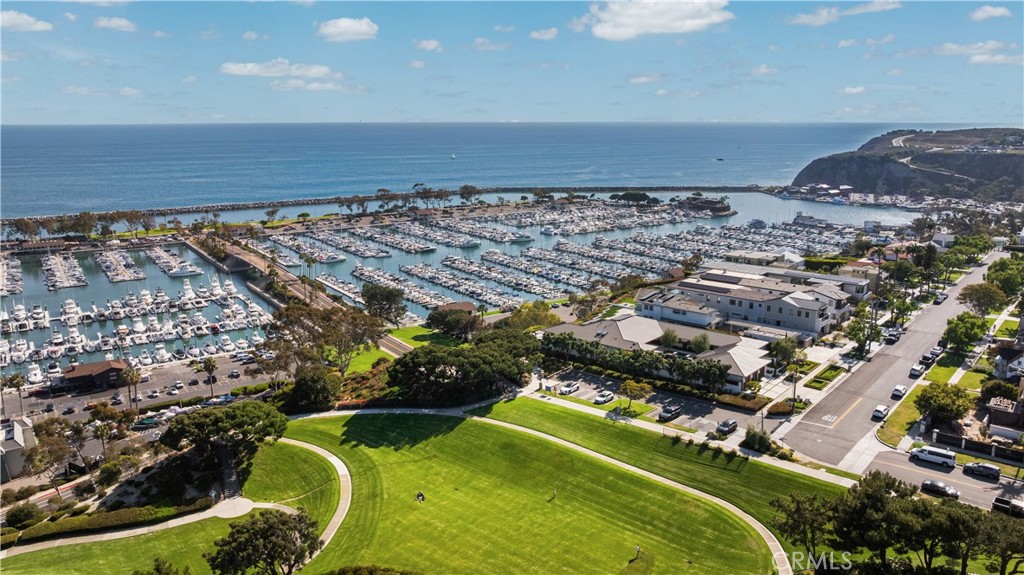 24722 Santa Clara