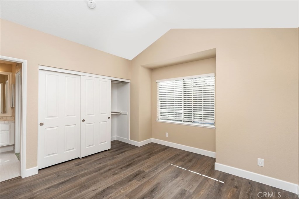 24911 Stonegate