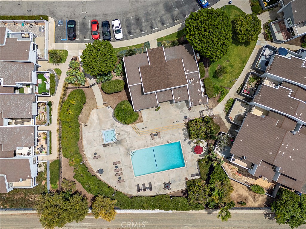 600 Lassen Ln