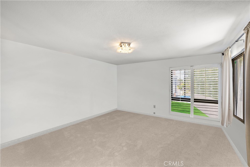 600 Lassen Ln