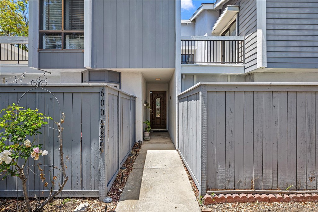 600 Lassen Ln