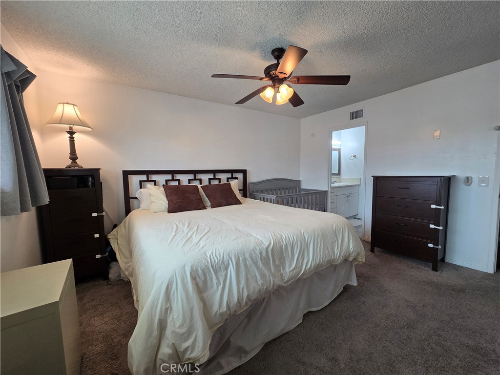 12816 Sussex Circle