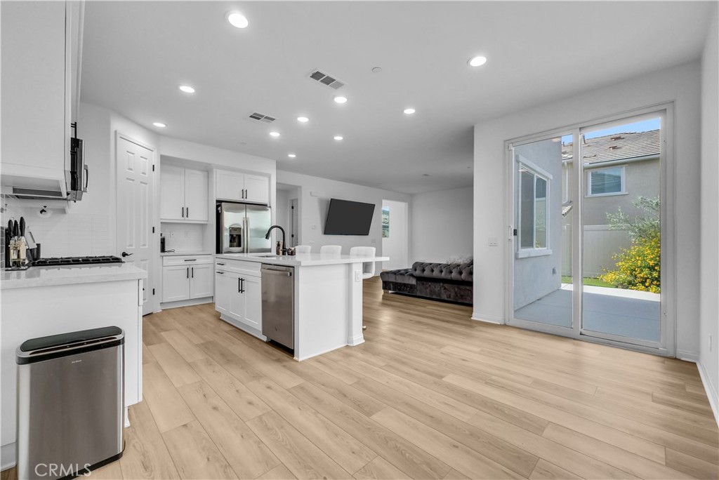 24047 Ashton Road 125