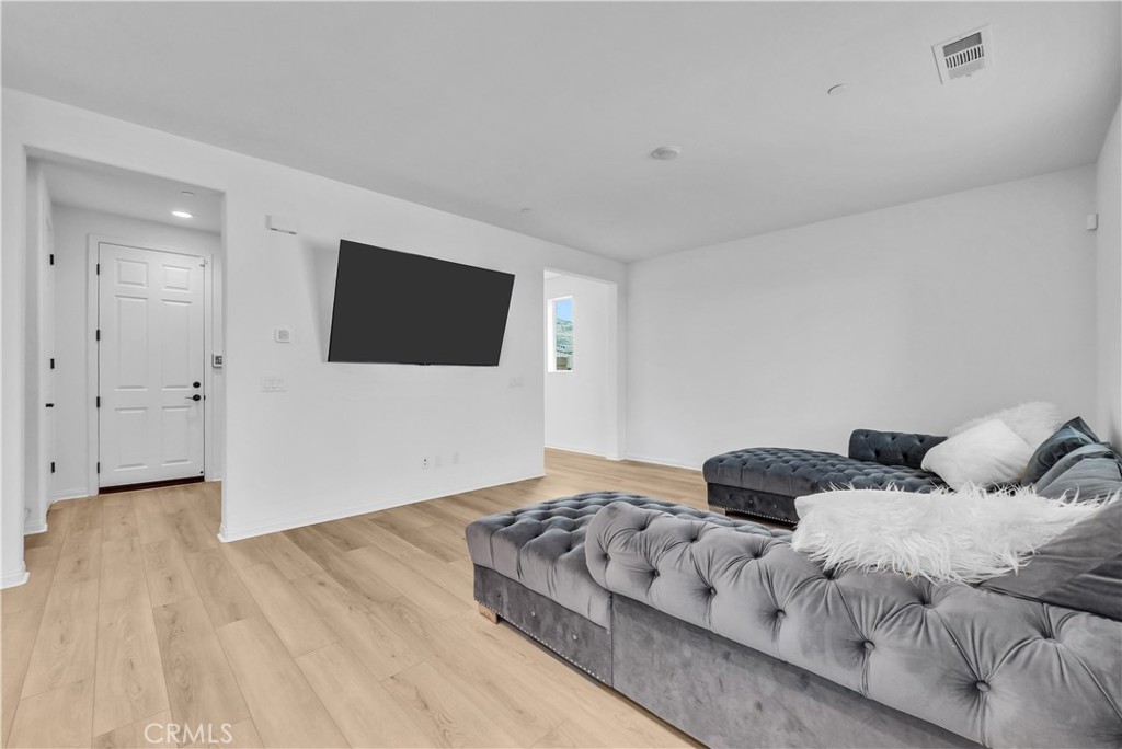 24047 Ashton Road 125