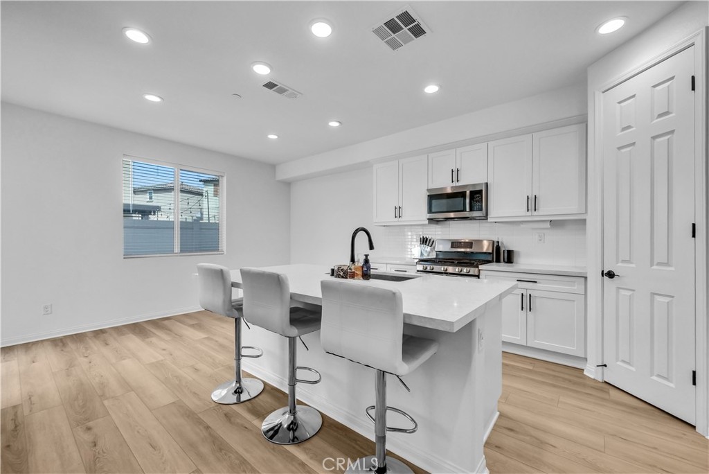 24047 Ashton Road 125