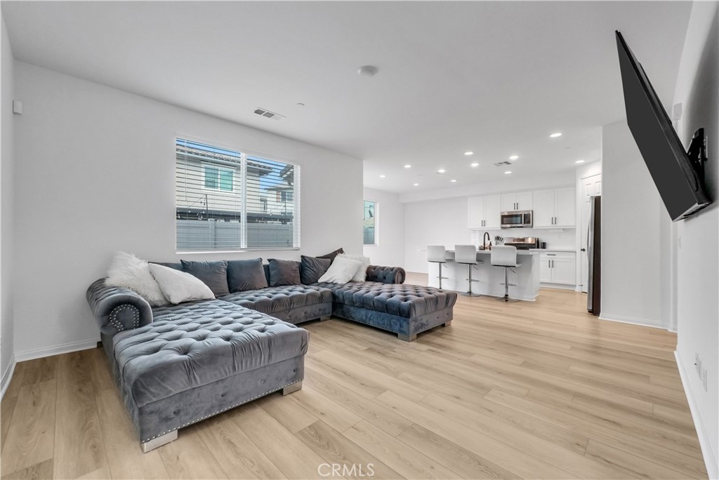 24047 Ashton Road 125
