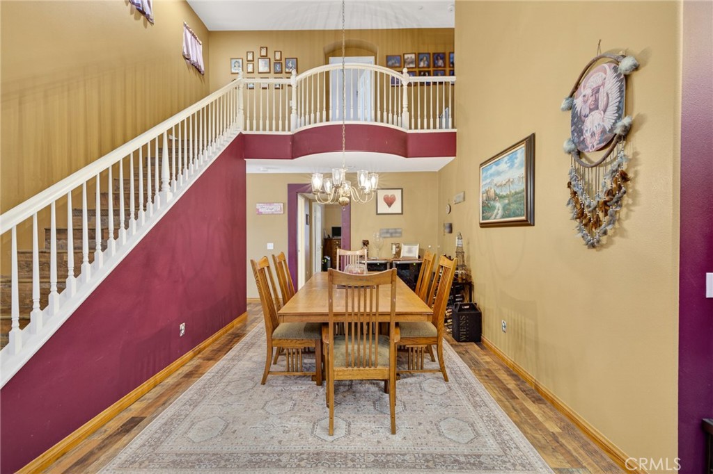 807 Lomond