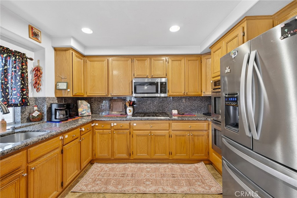 807 Lomond