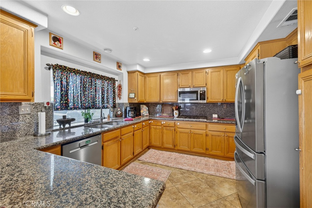 807 Lomond
