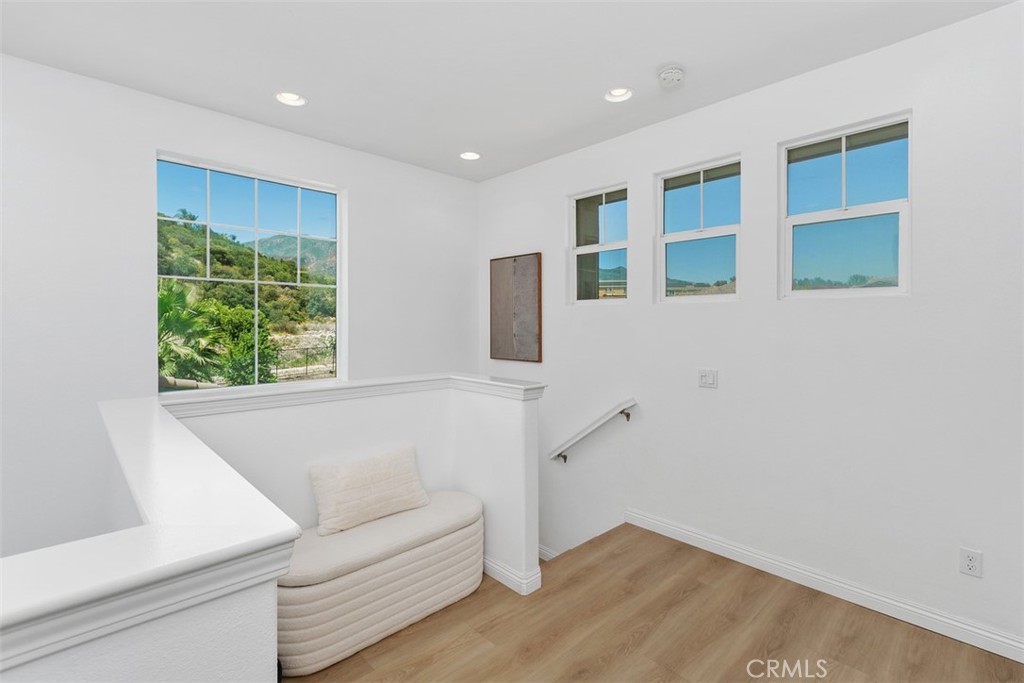 11415 Valley Oak