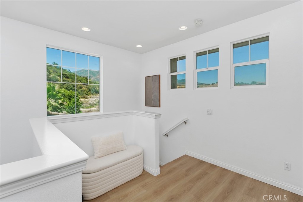 11415 Valley Oak