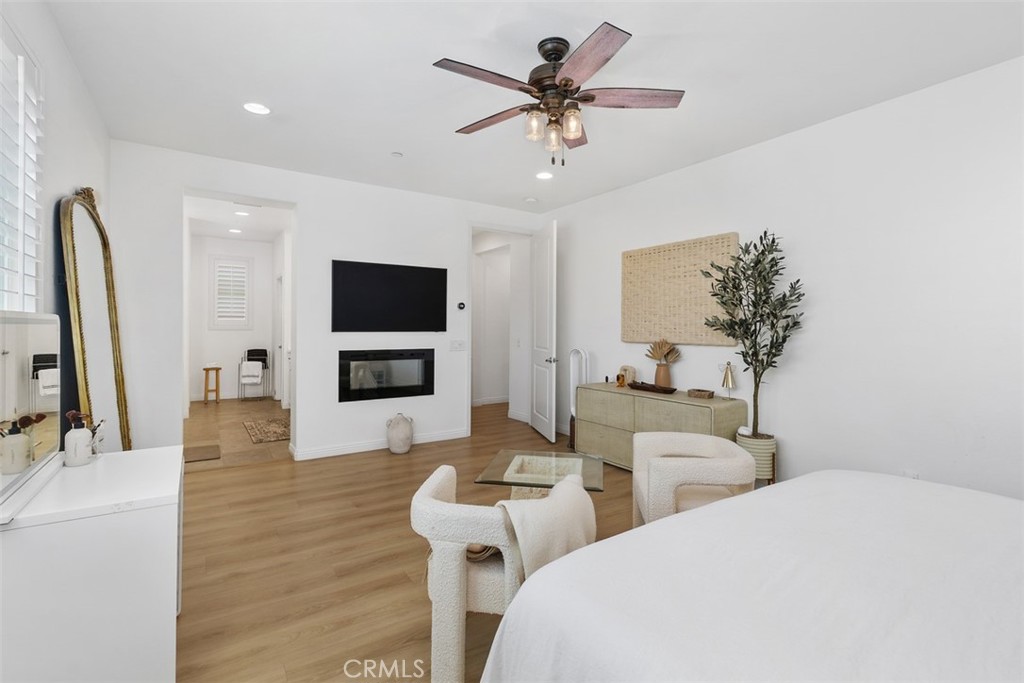 11415 Valley Oak