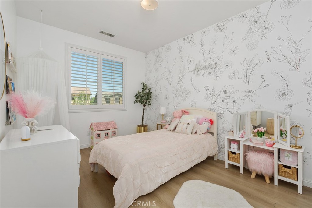 11415 Valley Oak