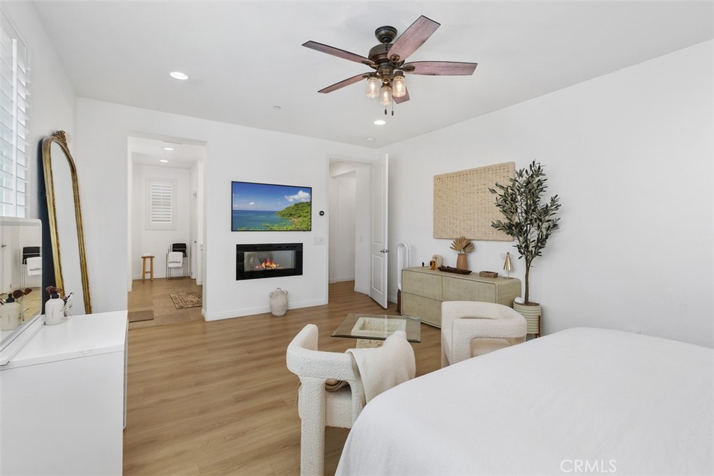 11415 Valley Oak