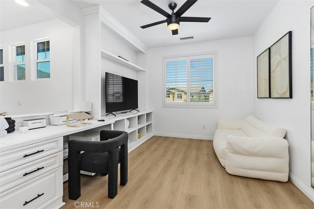 11415 Valley Oak