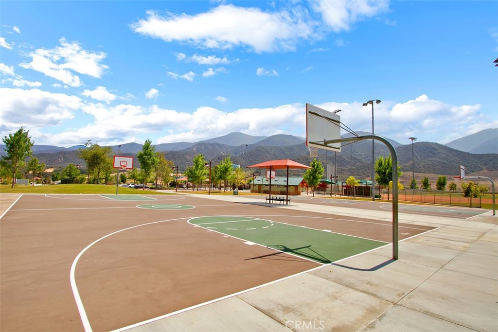 11415 Valley Oak