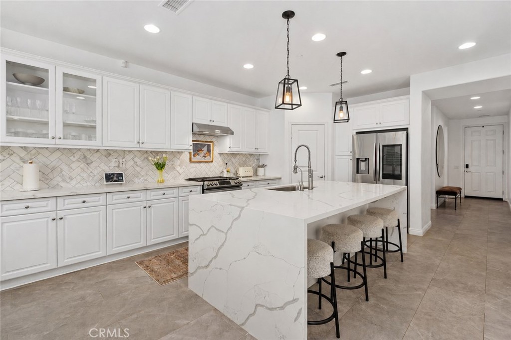 11415 Valley Oak