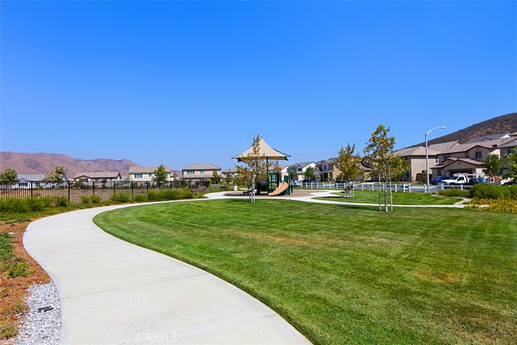 11415 Valley Oak