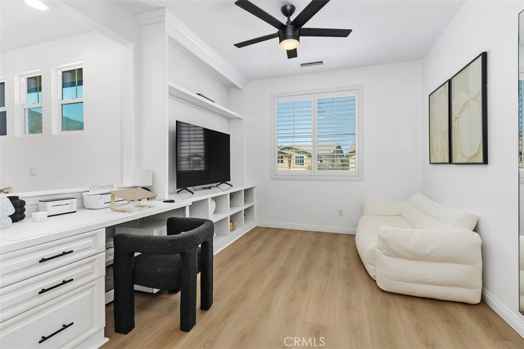 11415 Valley Oak
