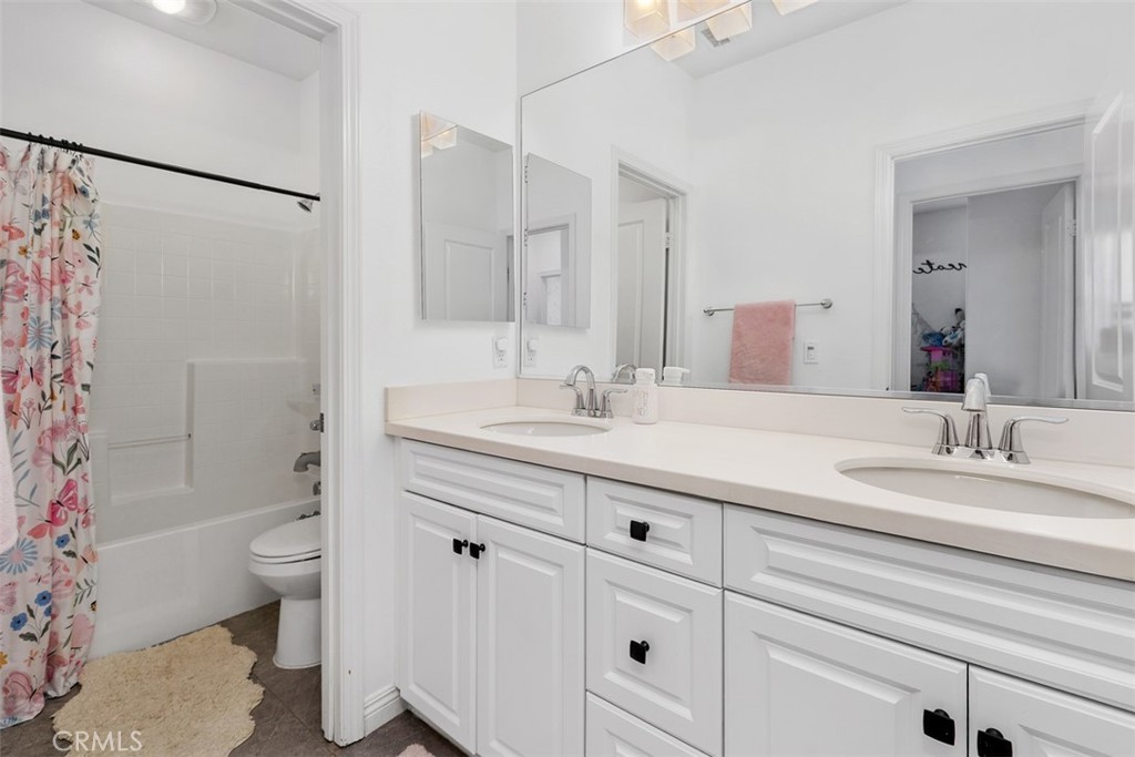 11415 Valley Oak