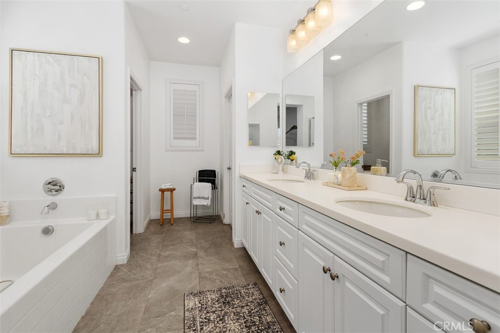 11415 Valley Oak
