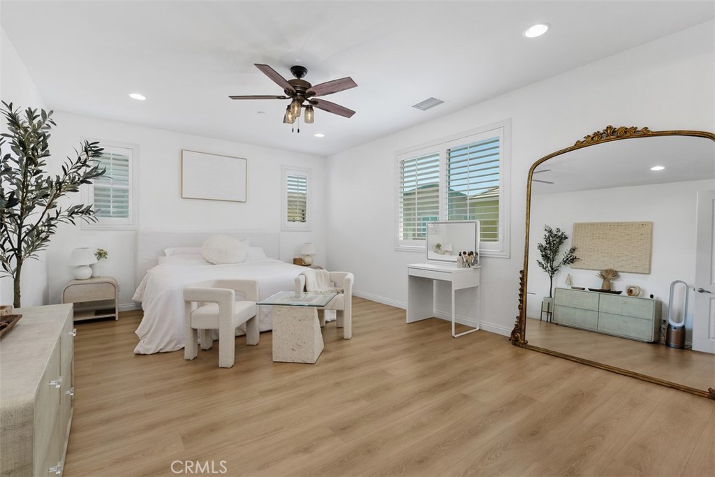 11415 Valley Oak