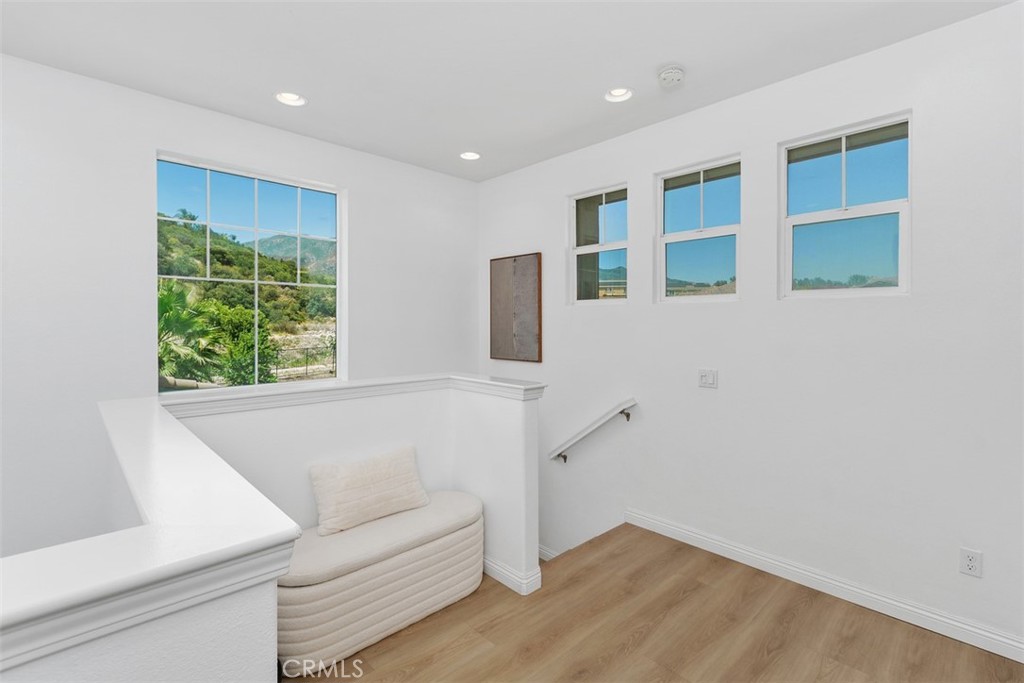 11415 Valley Oak