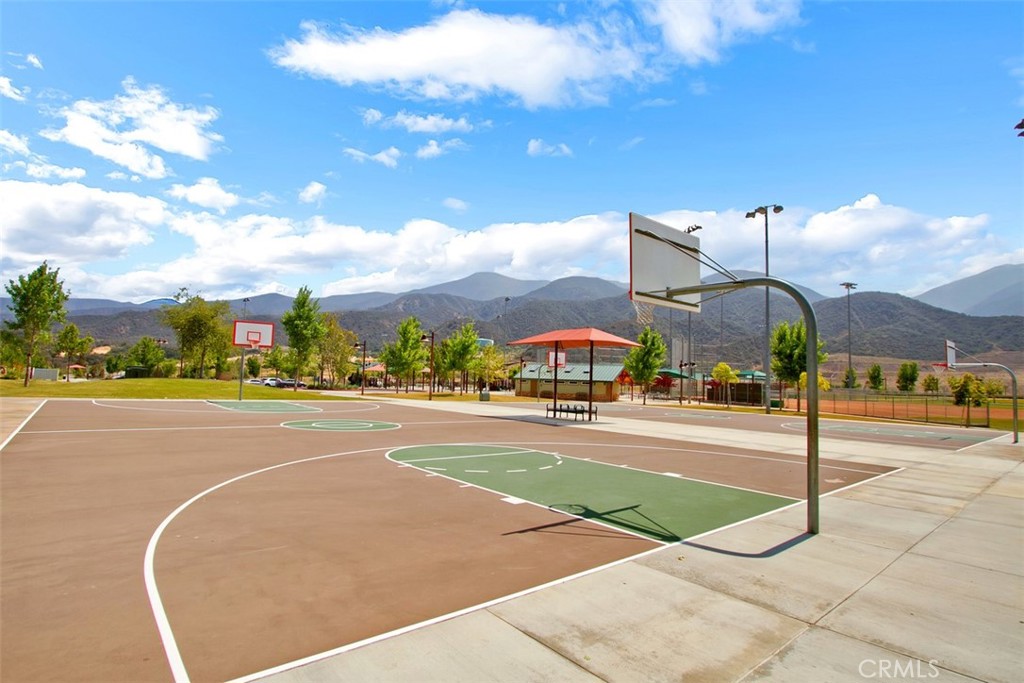 11415 Valley Oak