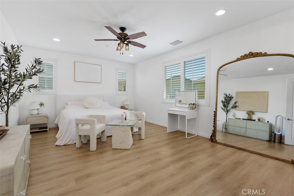 11415 Valley Oak