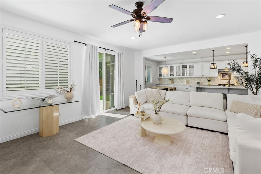 11415 Valley Oak